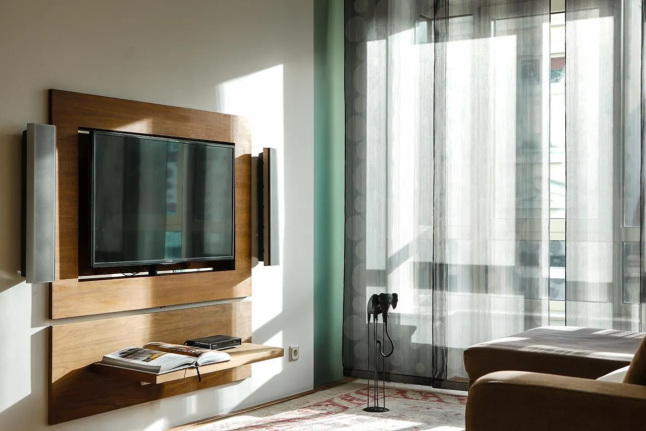 Myhouse 28. Rijna Hotel Praga Repubblica Ceca